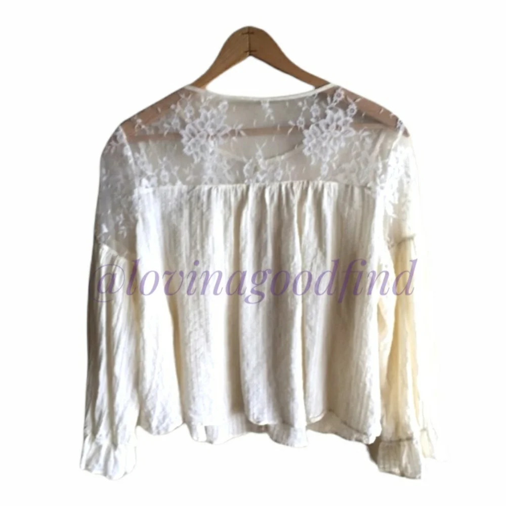 FREE PEOPLE Elysium Ivory Lace Crop Top EUC sz Lg